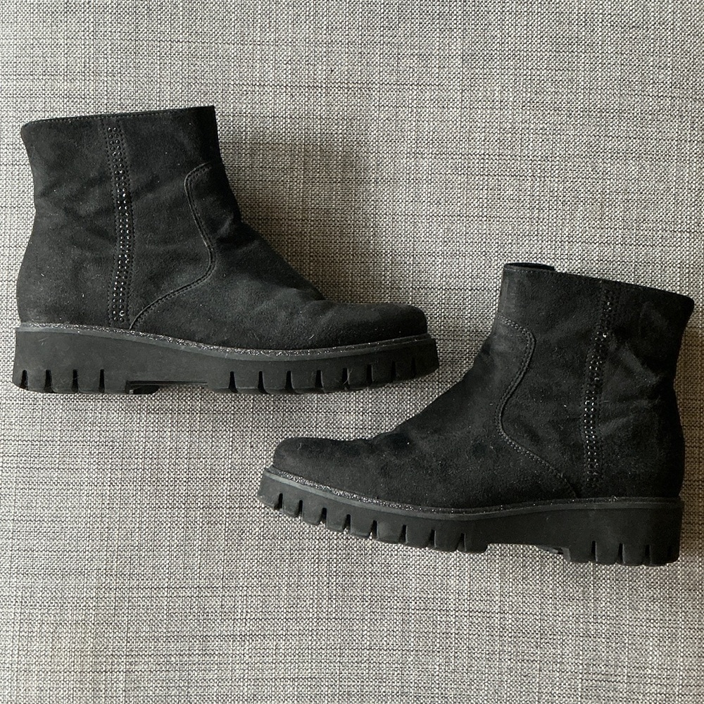 Ara Black Ankle Booties